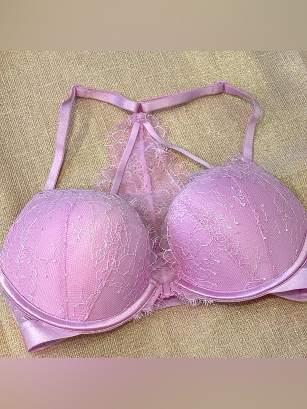 Victoria's Secret Bombshell Push-Up Bra in the shade Purple Whispy Lace 34C NWOT - Picture 2 of 4